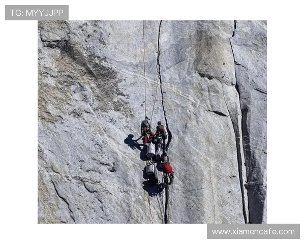 西安攀岩队的拼搏历程与极限运动联赛的精彩瞬间