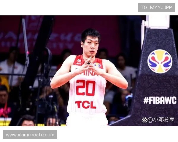 任骏飞在CBA赛场的崛起与挑战展现篮球运动员的拼搏精神与团队合作的重要性